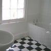 demeter-cottage-bathroom