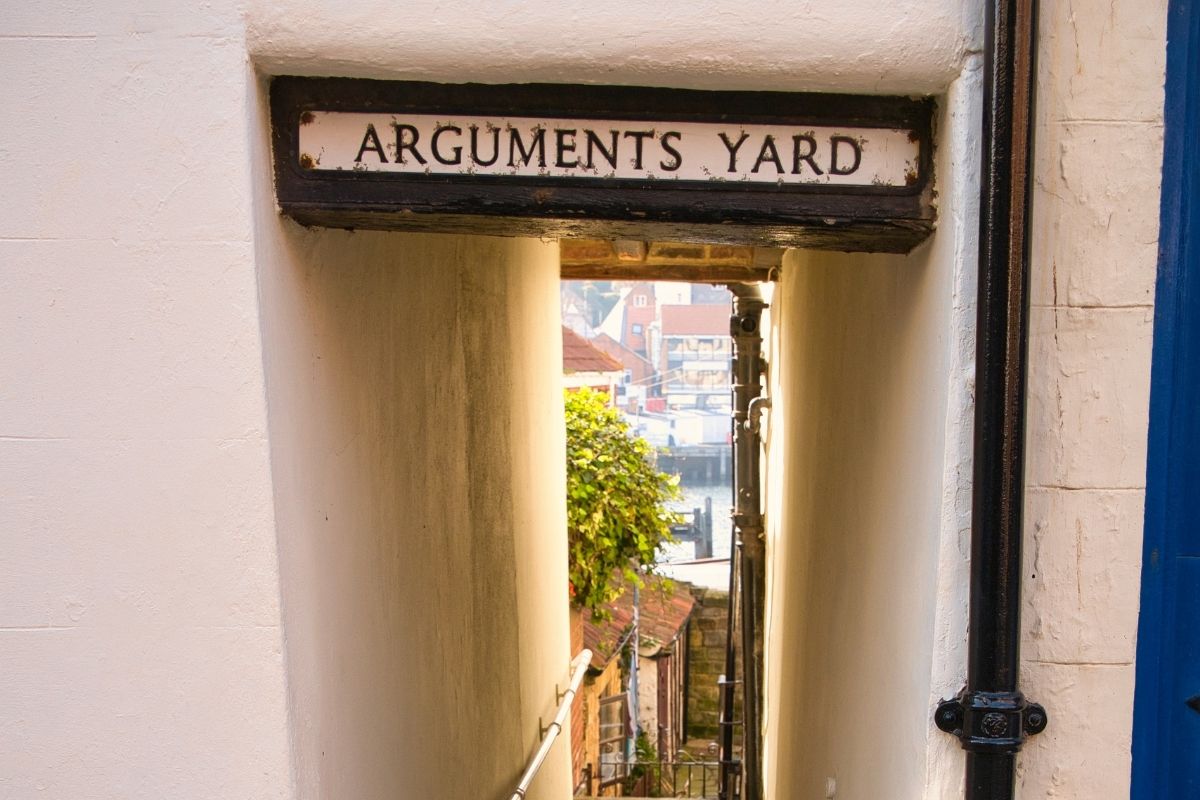Arguments Yard Arguments Yard