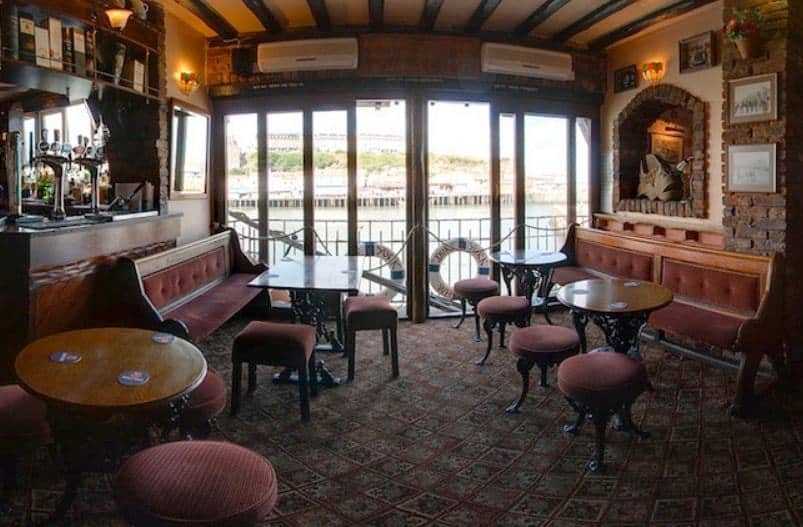 The Duke of York; 7 Delicious Restaurants with Harbour Views For Your Dining Pleasure