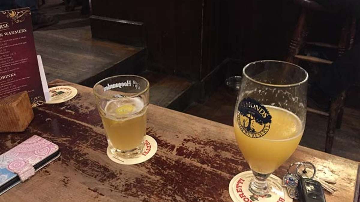 Black Horse Drinks