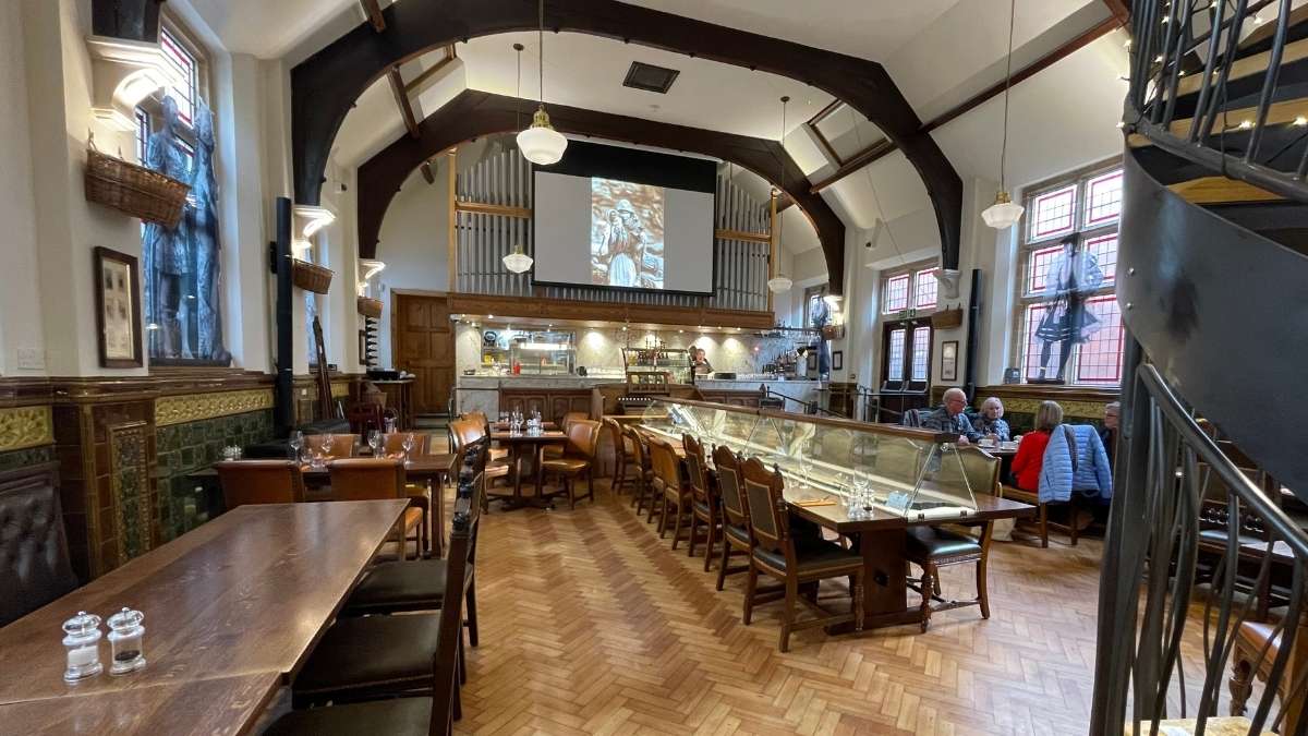 Alberts Eatery is a dog friendly restaurant in Whitby