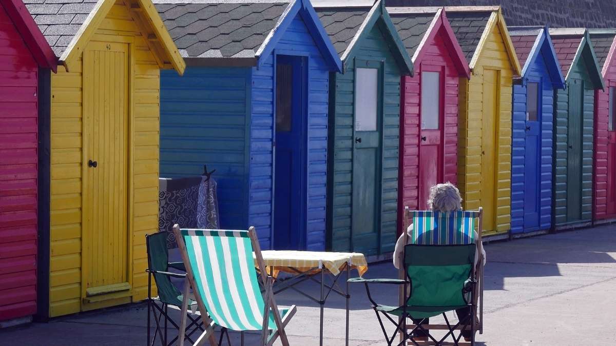 Whitby Beach Hut Hire