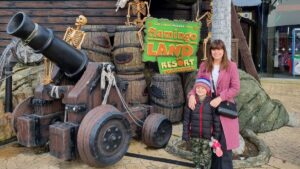 Zoos, Animal Parks And Farms Near Whitby