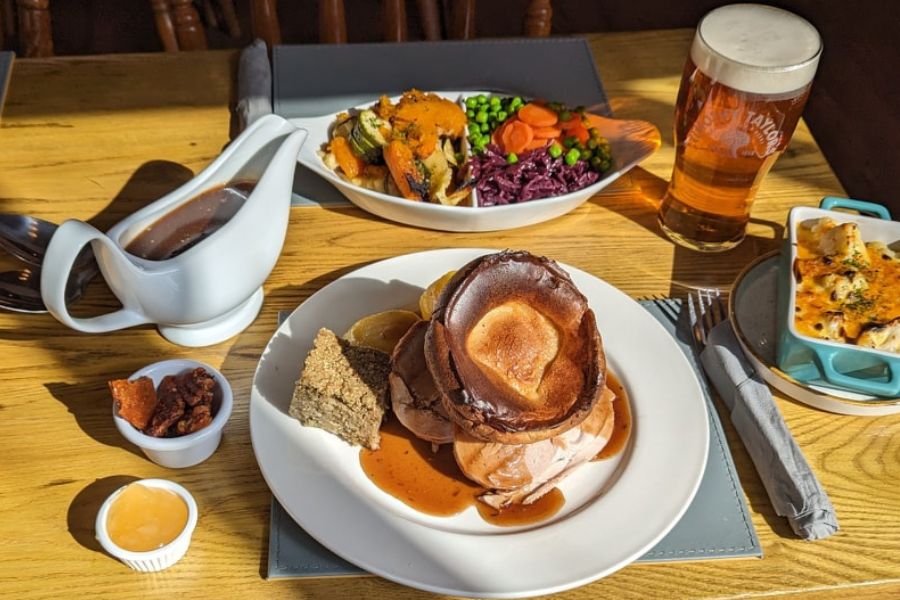 The Bridge Inn Sunday Lunch.