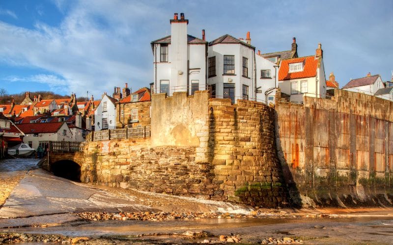 Robin Hood's Bay Bay Hotel. Robin Hood's Bay Bay Hotel.